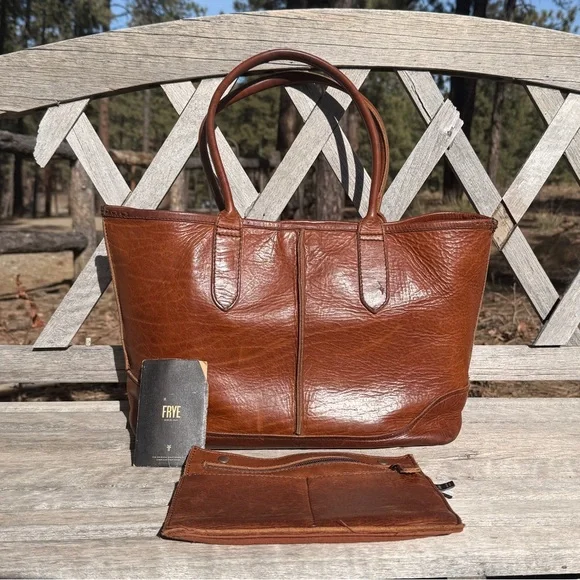 EUC Frye Leather Tote w/Removable Pouch - Picture 2 of 12